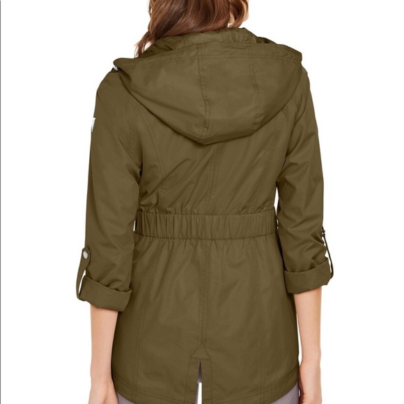 Host Pick X 2 🎉 Guess Anorak Jacket with a hood - Picture 3 of 3